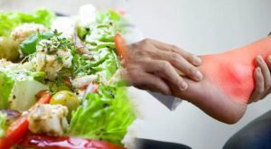 Gut Hastalığı Diyeti: Ürik Asidi Düşüren Yiyecekler ve Kaçınılması Gerekenler